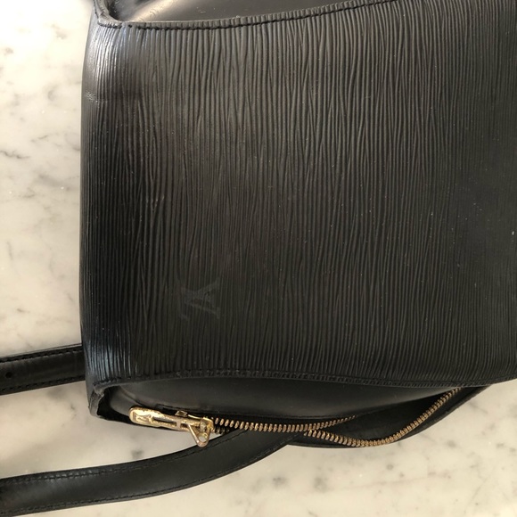 Louis Vuitton Epi Mabillion Backpack - Picture 6 of 12